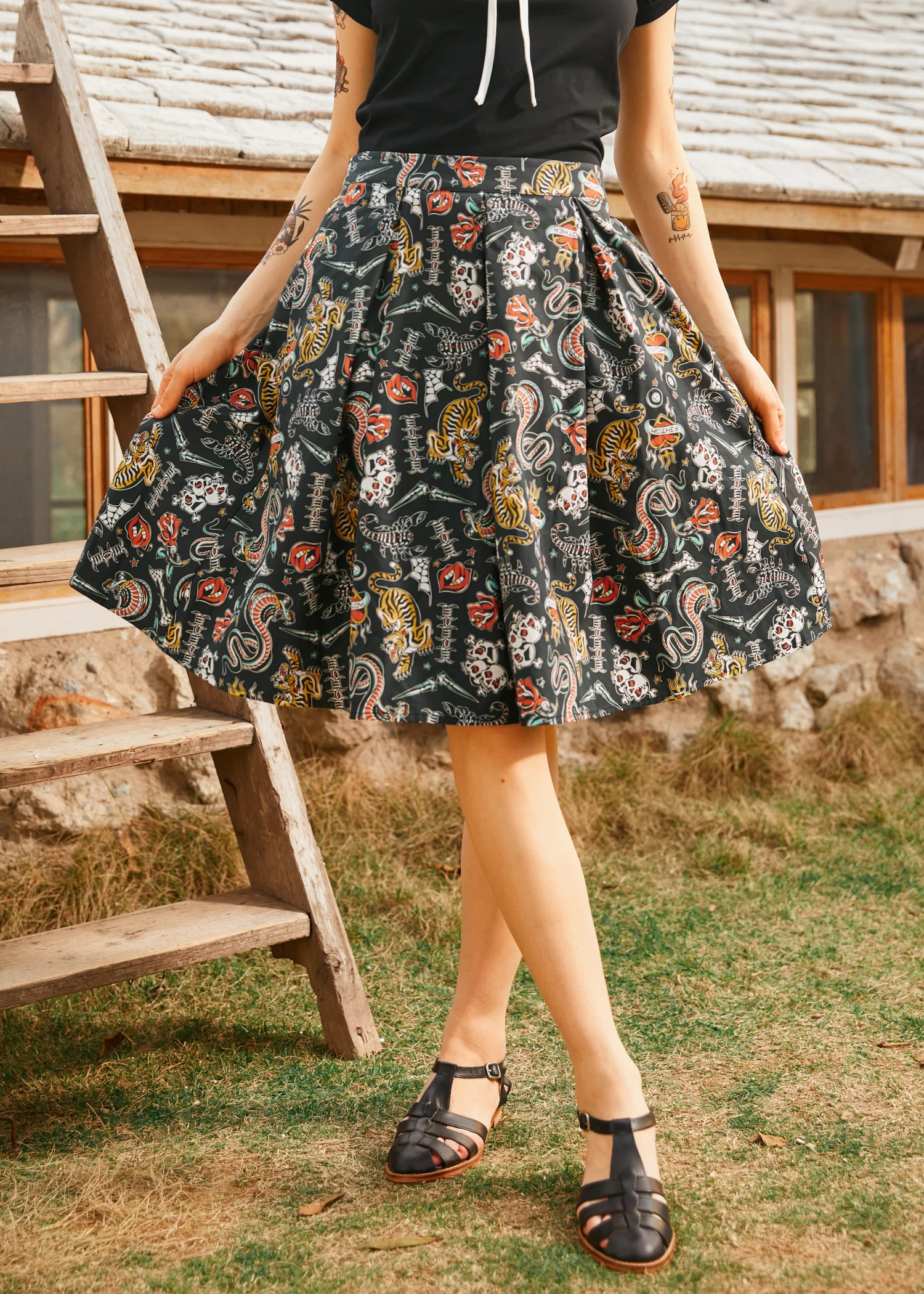 Inked & Iconic Skirt - Olabens