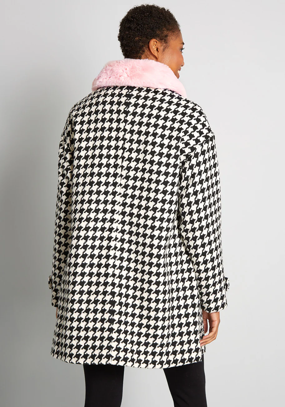 Retro Ice Rink Rendevouz Faux Fur Collared Coat - Olabens