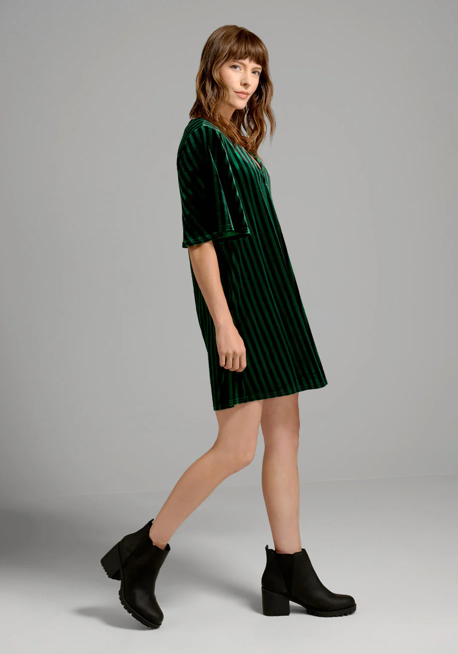 Conjuring Magic Shift Dress - Olabens