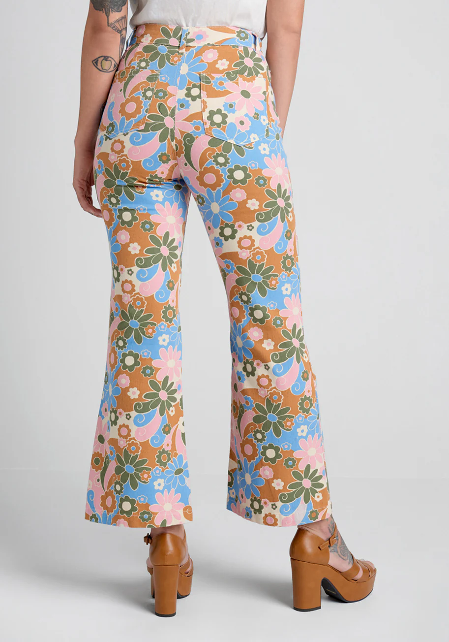 Had to Say Hello Flare Jeans - Olabens