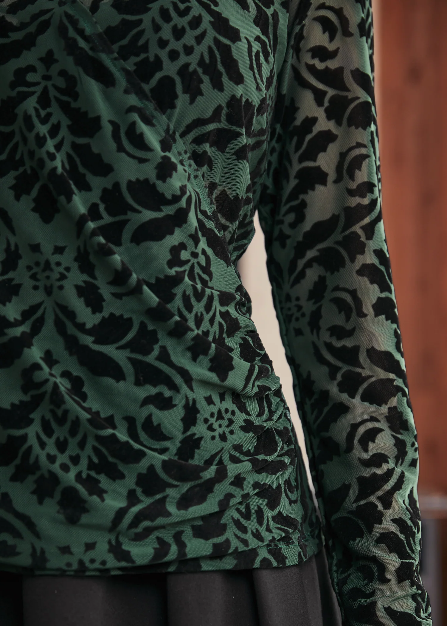 Vintage Vagabond V-Neck Top - Olabens