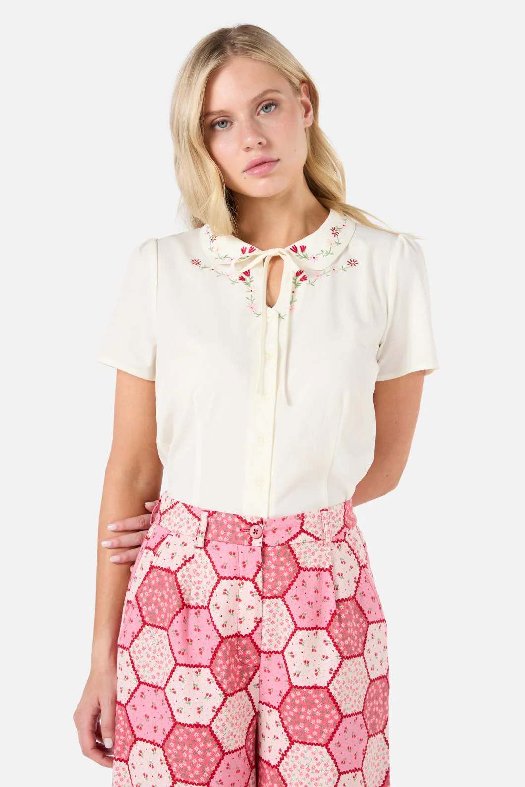 Meadow Embroidered Blouse - Olabens
