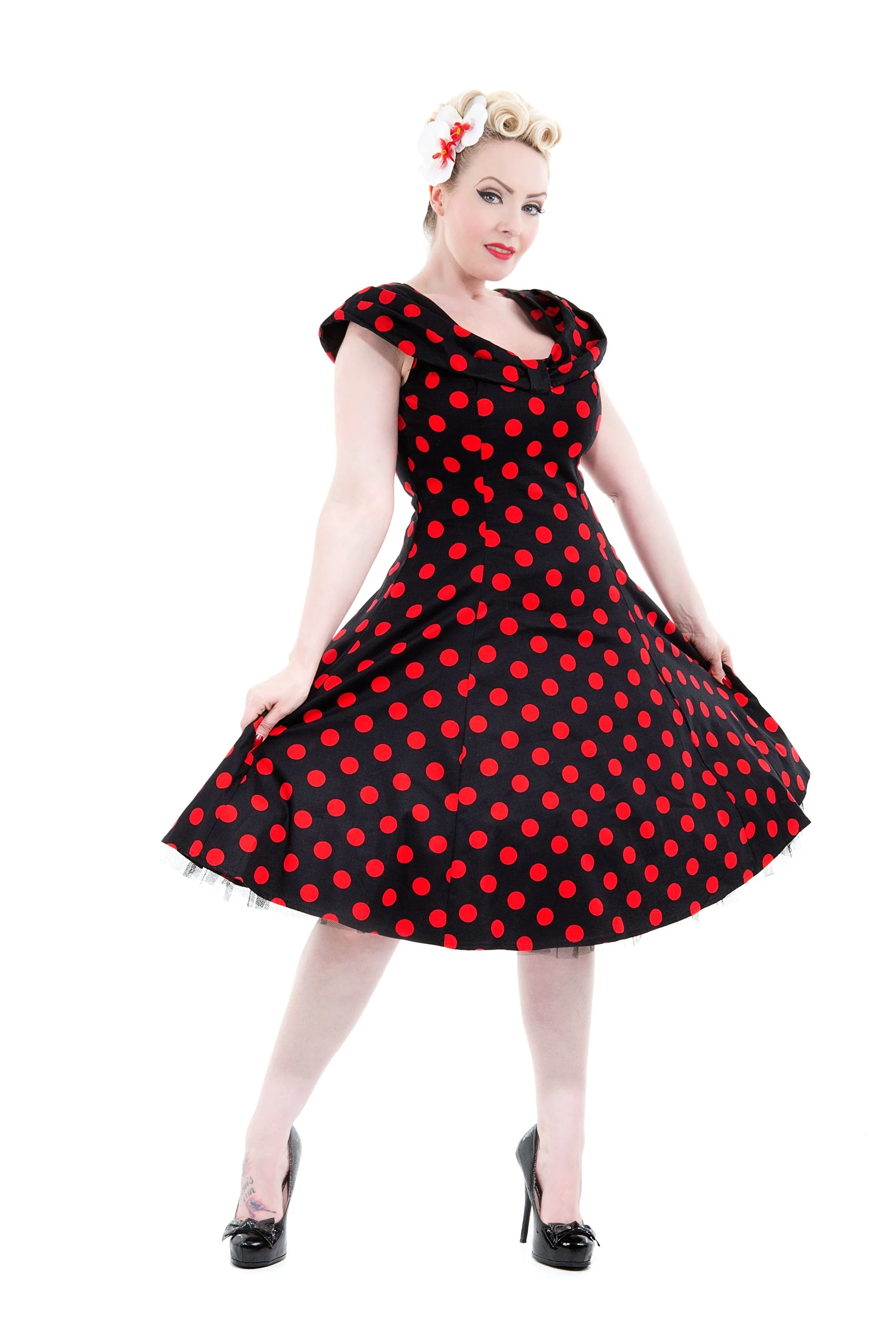 Black & Red Polka Dot Swing Dress - Olabens