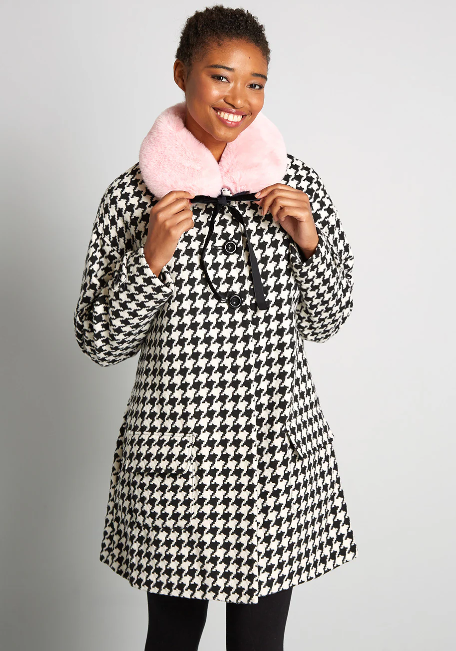 Retro Ice Rink Rendevouz Faux Fur Collared Coat - Olabens