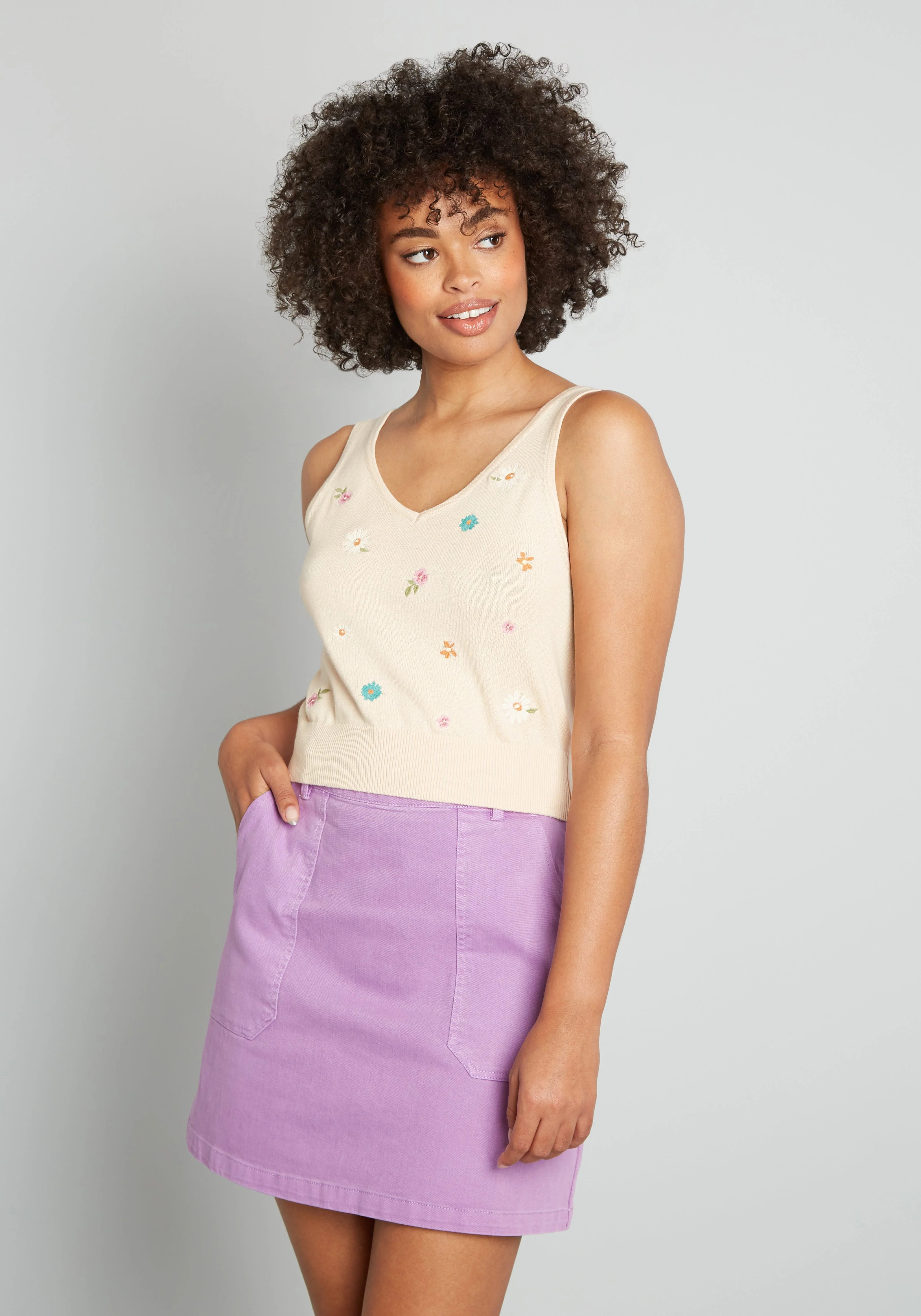 My Blossom-Kissed Embroidered Tank Top - Olabens