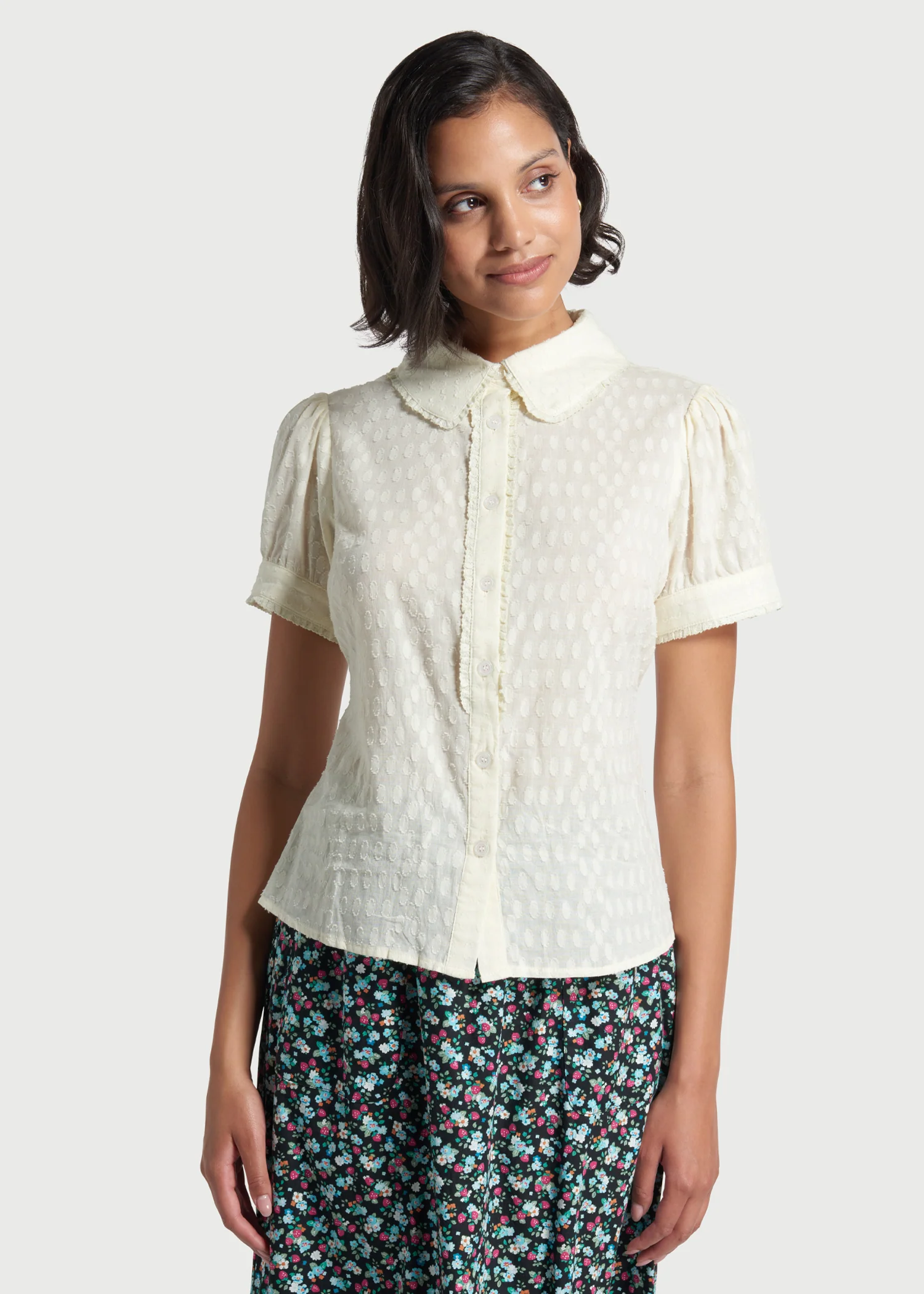 Daydreamer's Delight Button-Up - Olabens