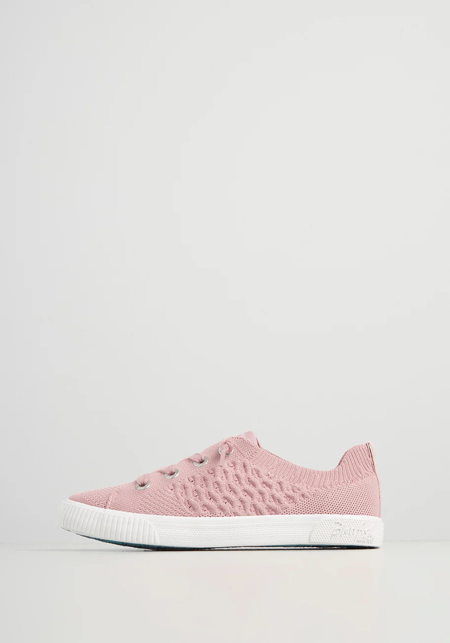 The Freest Spirit Sneaker - Olabens