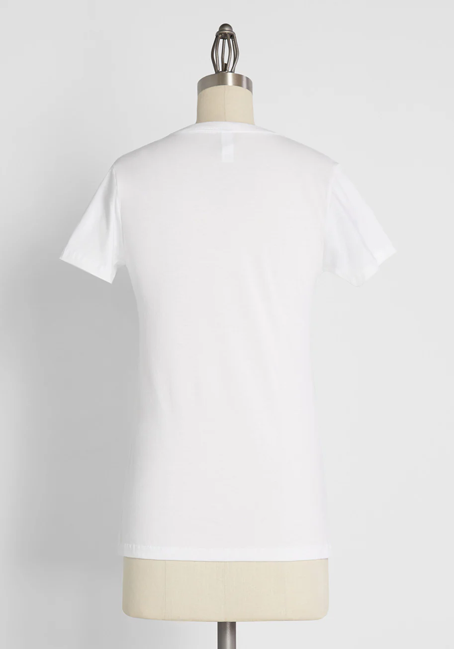 All You Read is Love Graphic Tee - Olabens