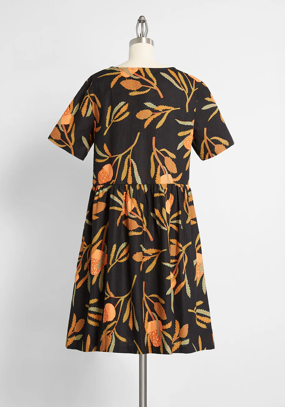 Pods of Glory Short Sleeve Dress - Olabens