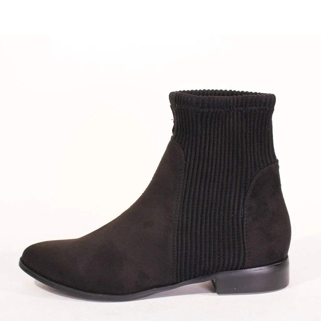 Davina Suede Chelsea Boots - Olabens