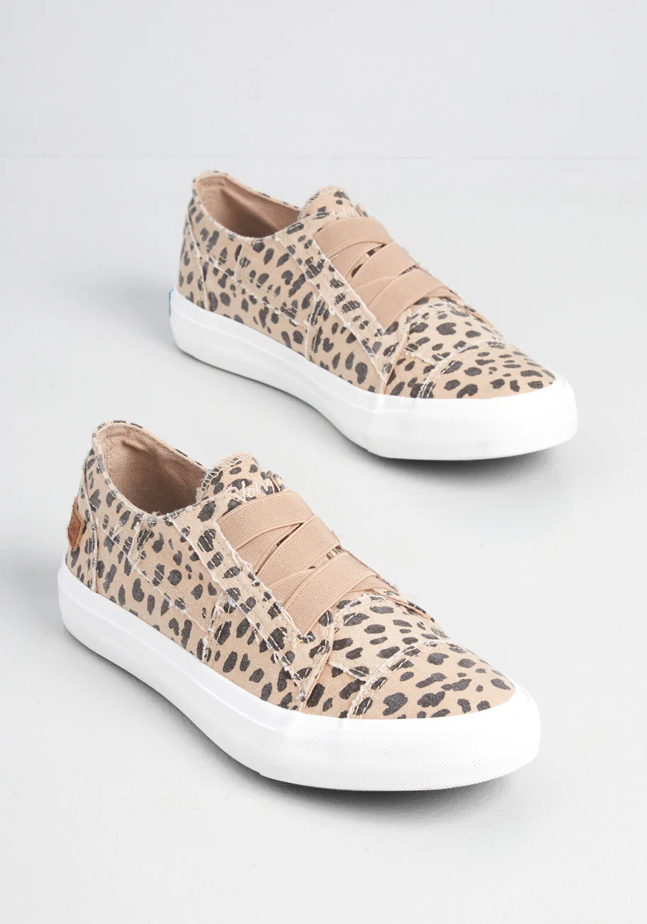 Slip-On and Get Spotted Sneaker - Olabens