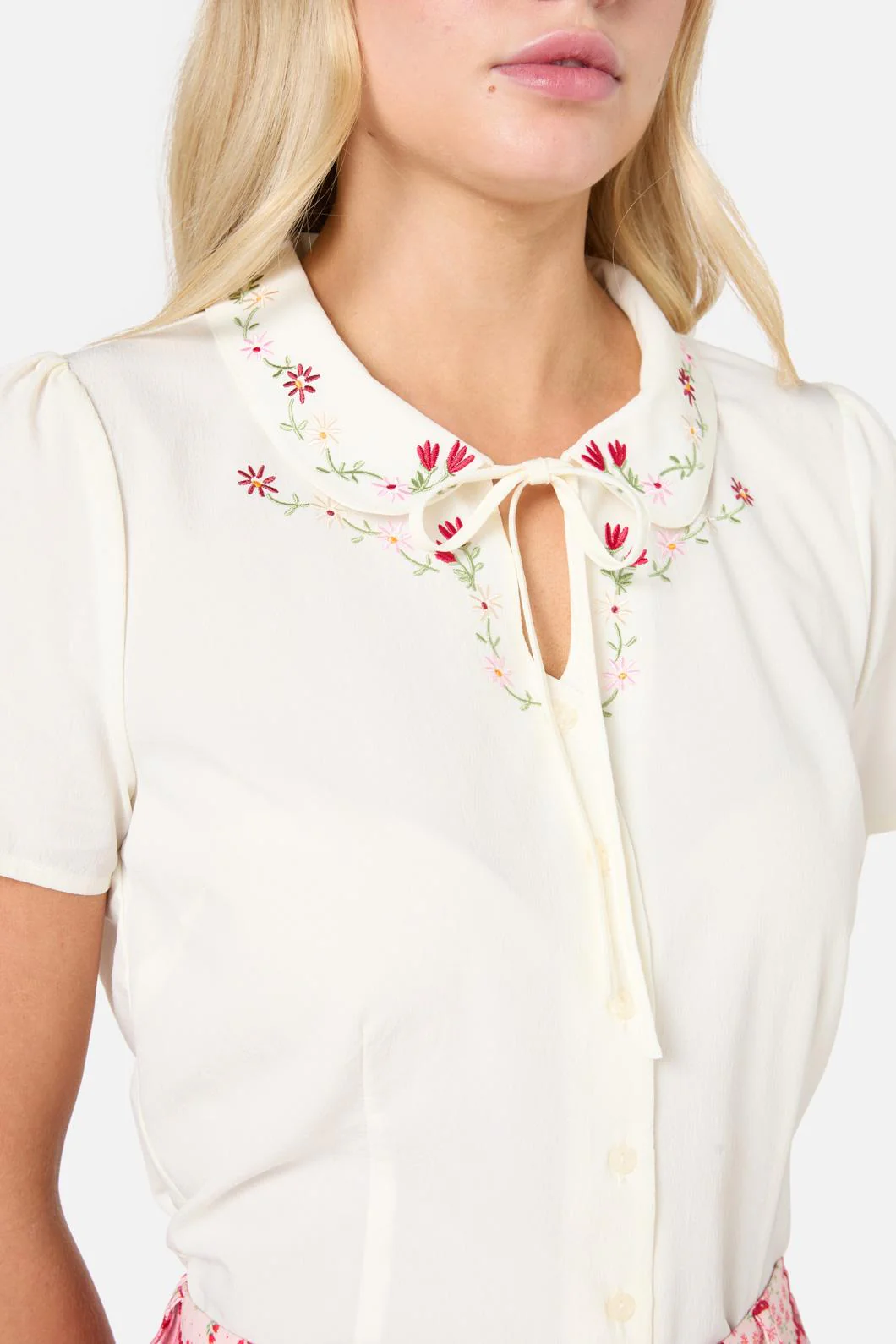 Meadow Embroidered Blouse - Olabens