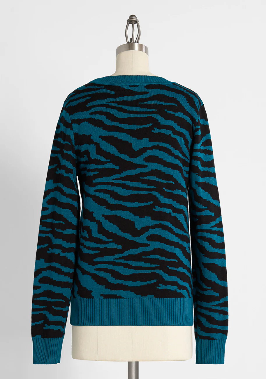 Call to the Wild Pullover Sweater - Olabens