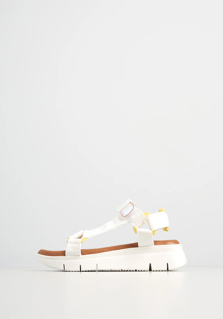 Fast and Forward Sporty Sandal - Olabens