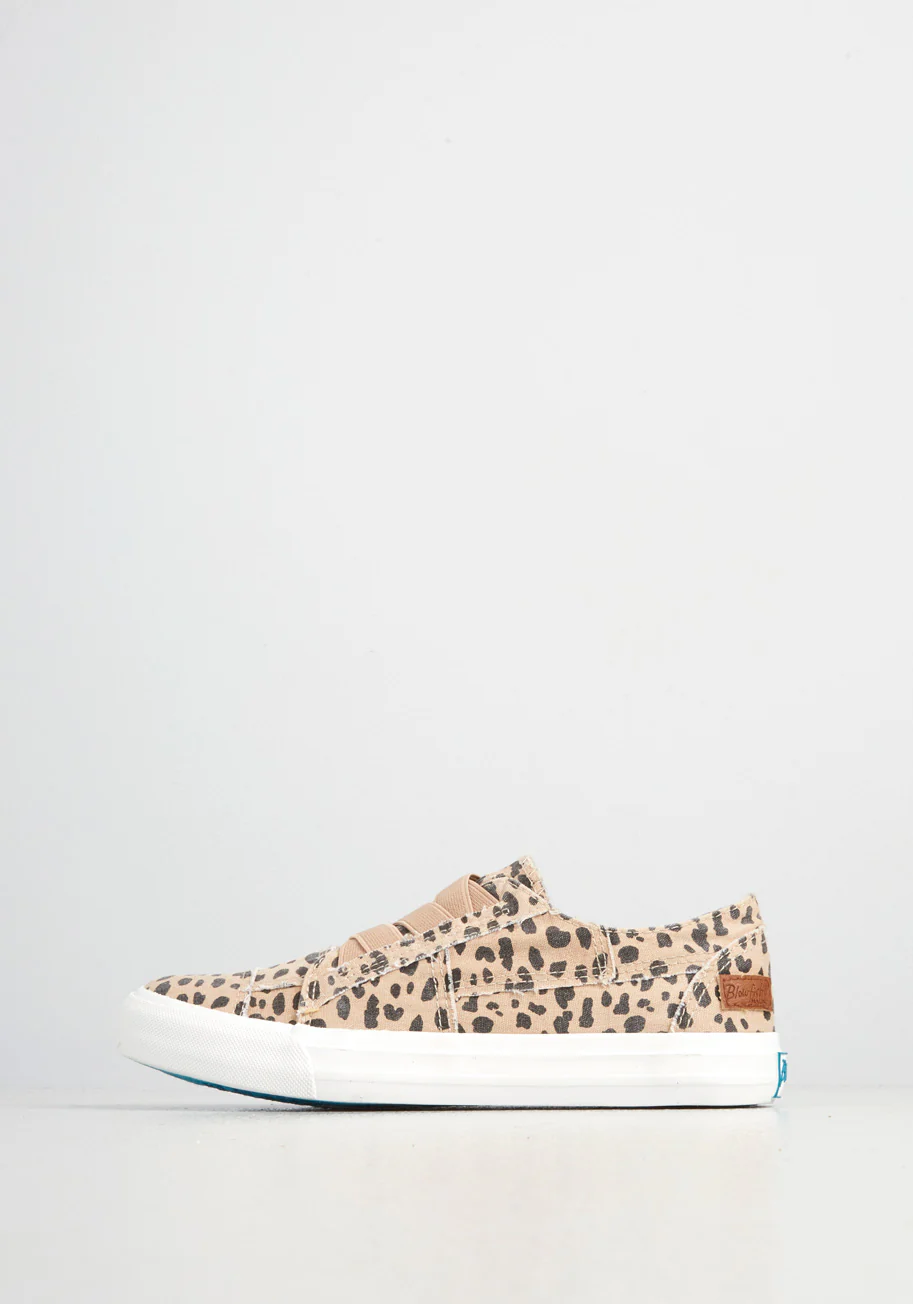 Slip-On and Get Spotted Sneaker - Olabens