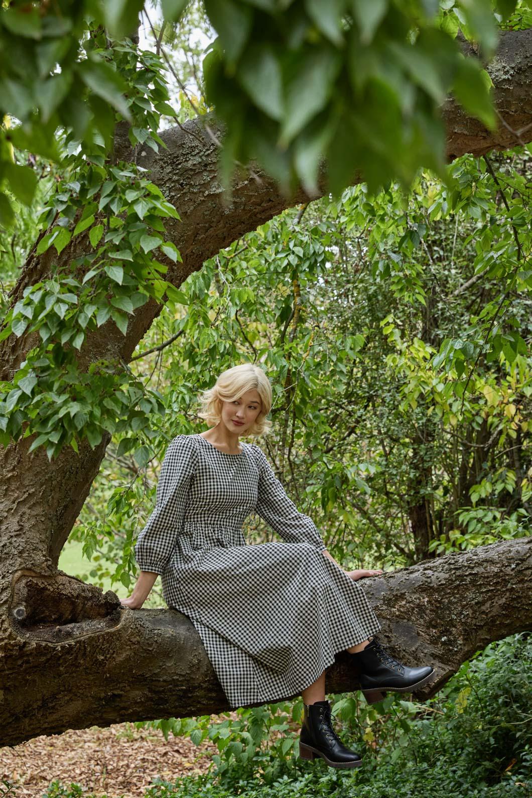 Renae Check Midi Dress - Olabens