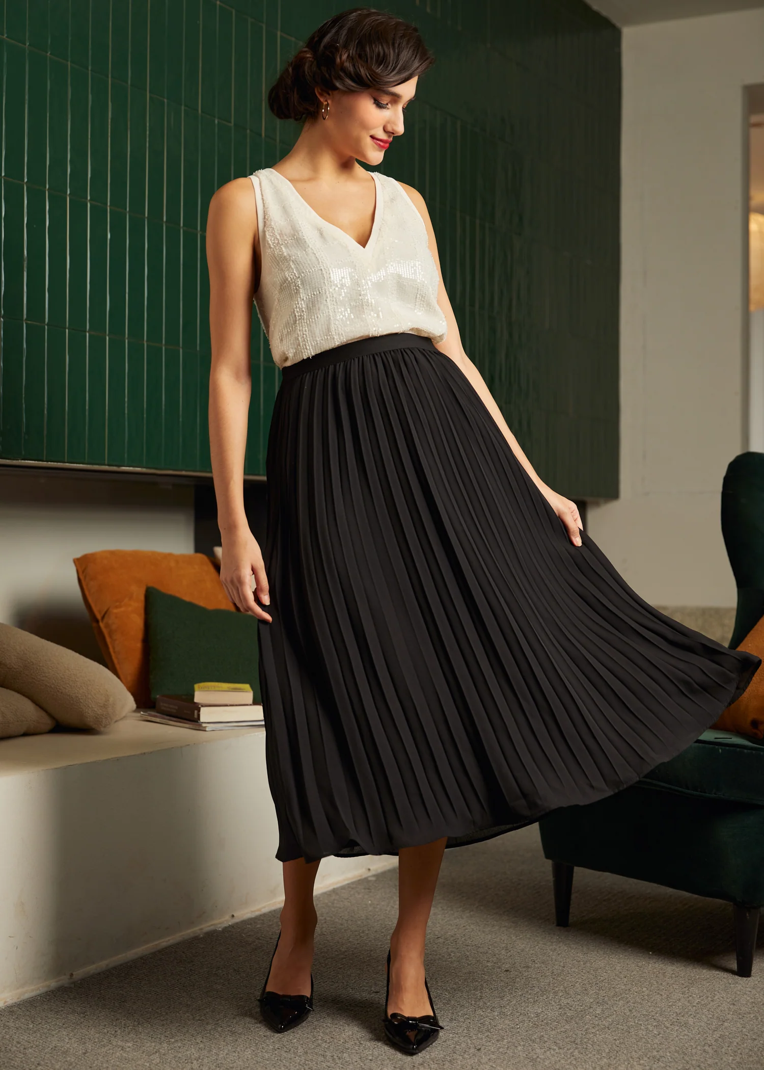 Classic Cutie Double V-Neck Tank Top - Olabens