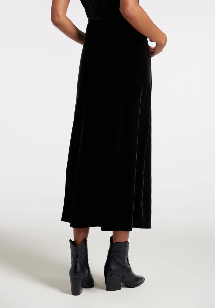 Don't Look Down Midi Skirt - Olabens
