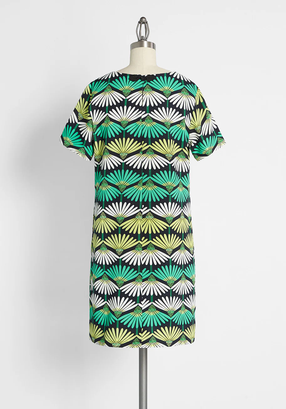 Capturing an Era Shift Dress - Olabens