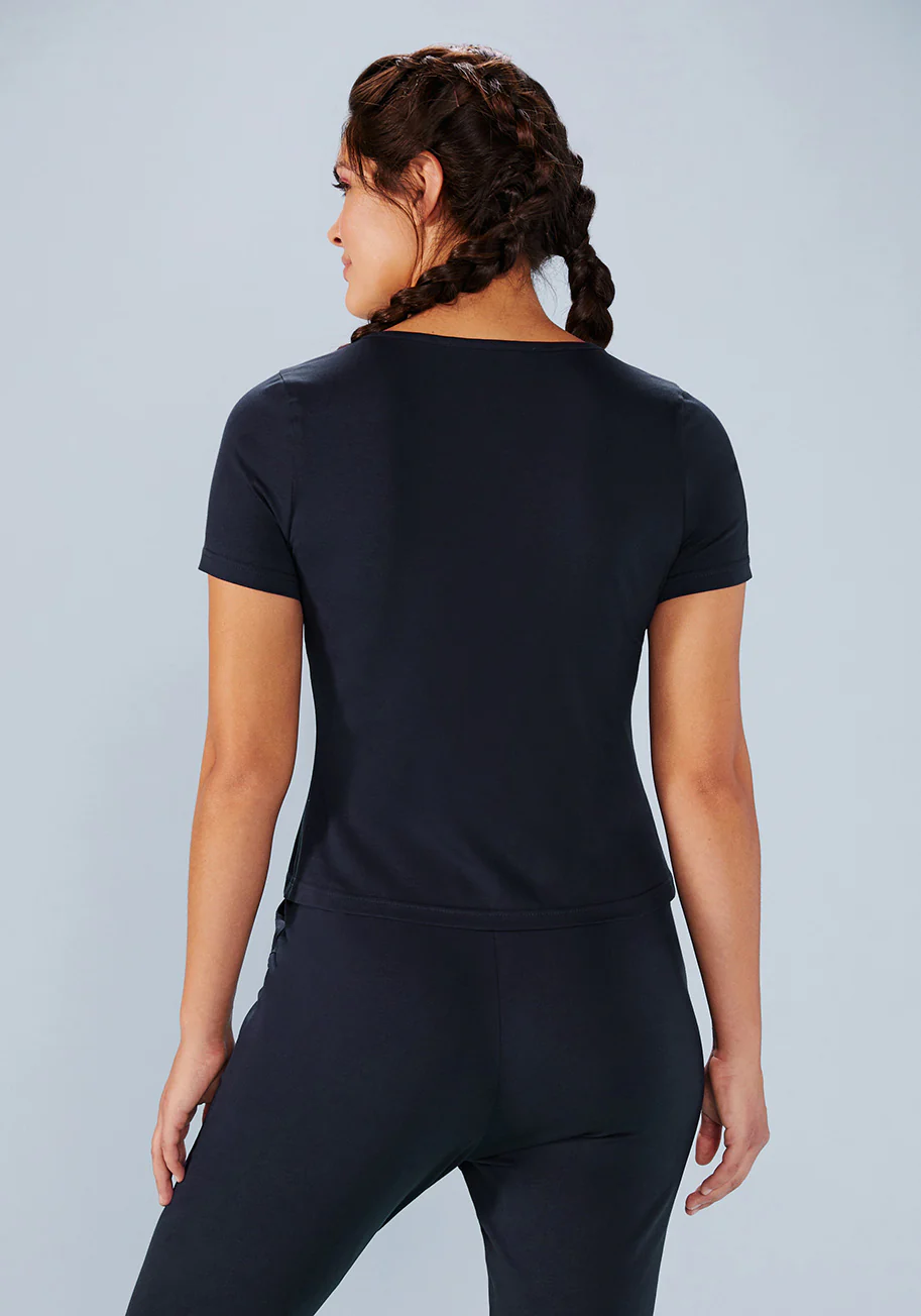 Isnyt x Collectif Lounge For Daze Short Sleeve Henley - Olabens