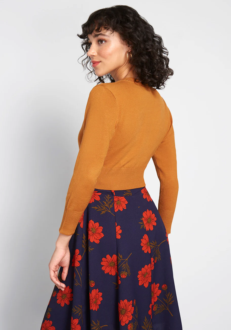 The Dream of the Crop Cardigan in Pumpkin Orange - Olabens