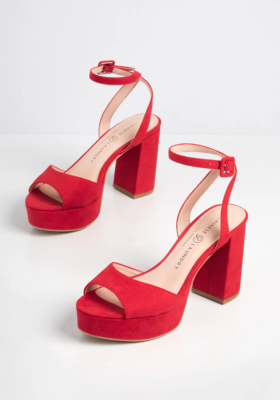 Nod to the Nineties Platform Sandal - Olabens