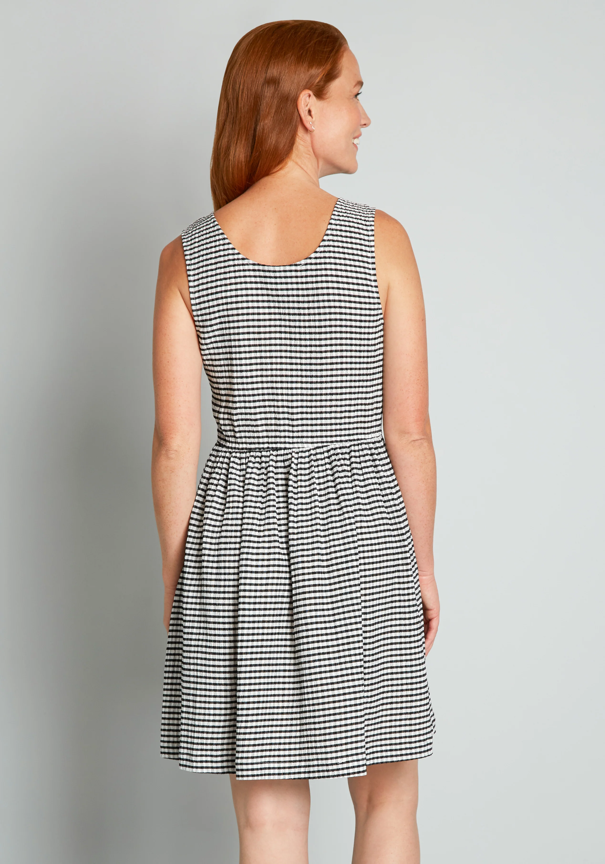 Optimistic Effect Sleeveless Dress - Olabens