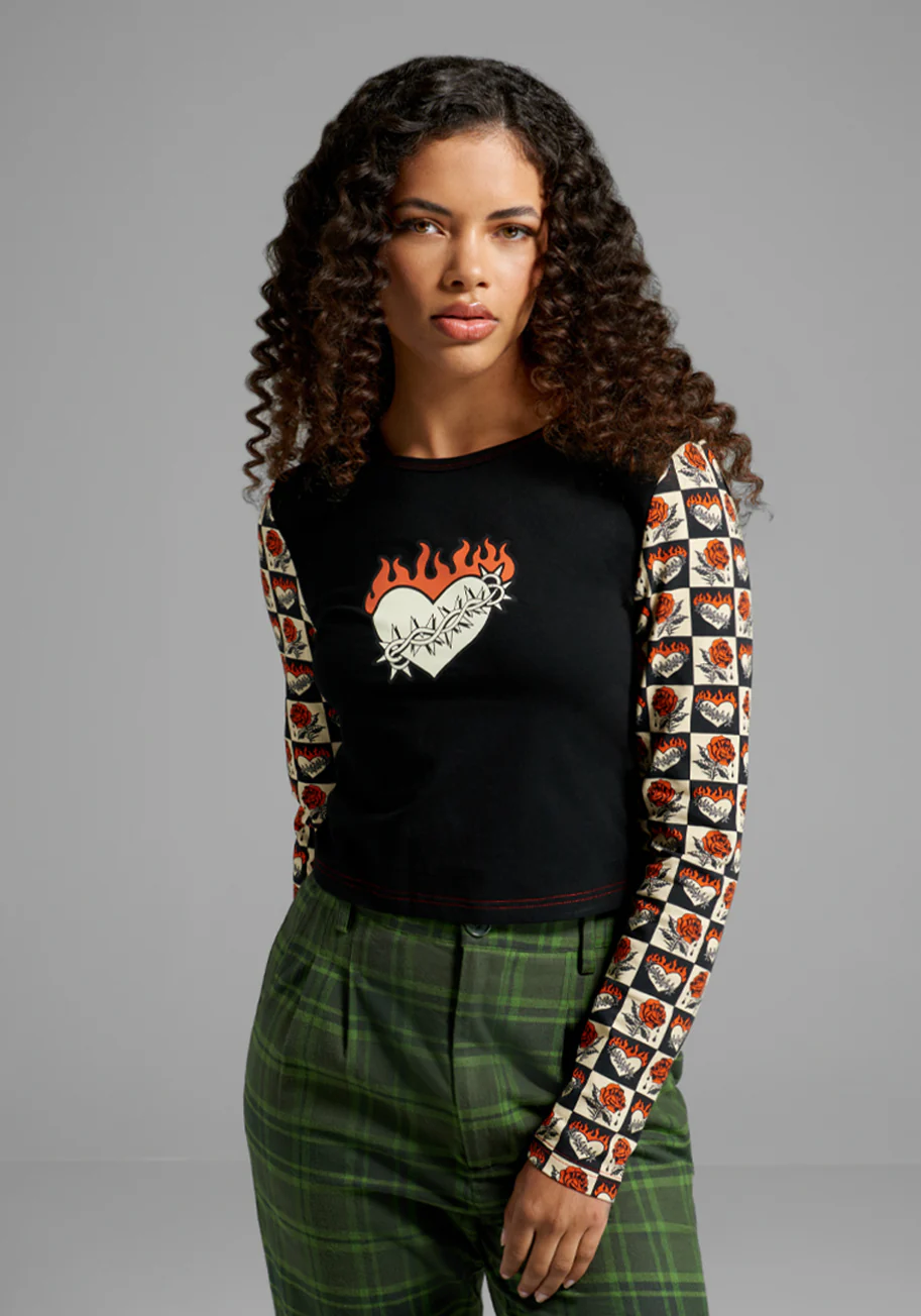 Such Sweet Sorrow Cropped Tee - Olabens