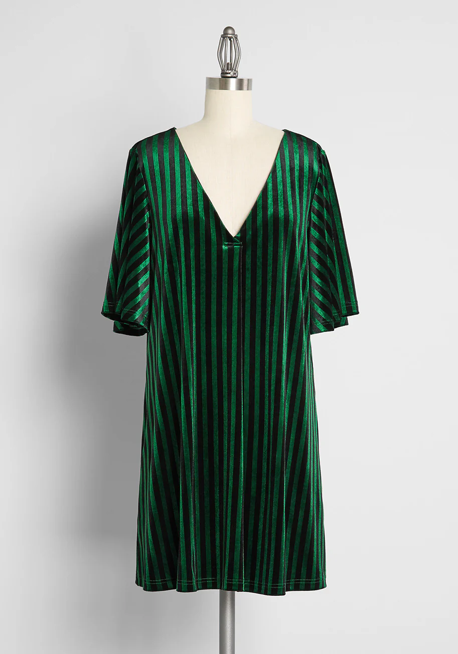 Hauntingly Gorgeous Velvet Swing Dress - Olabens