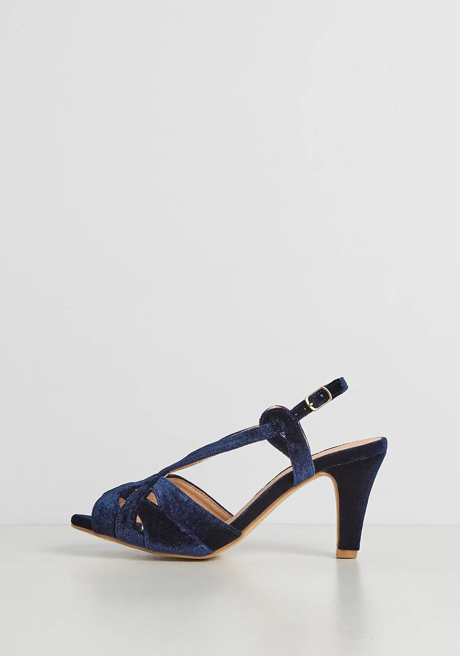 Decadent Delight Velvet Heel - Olabens