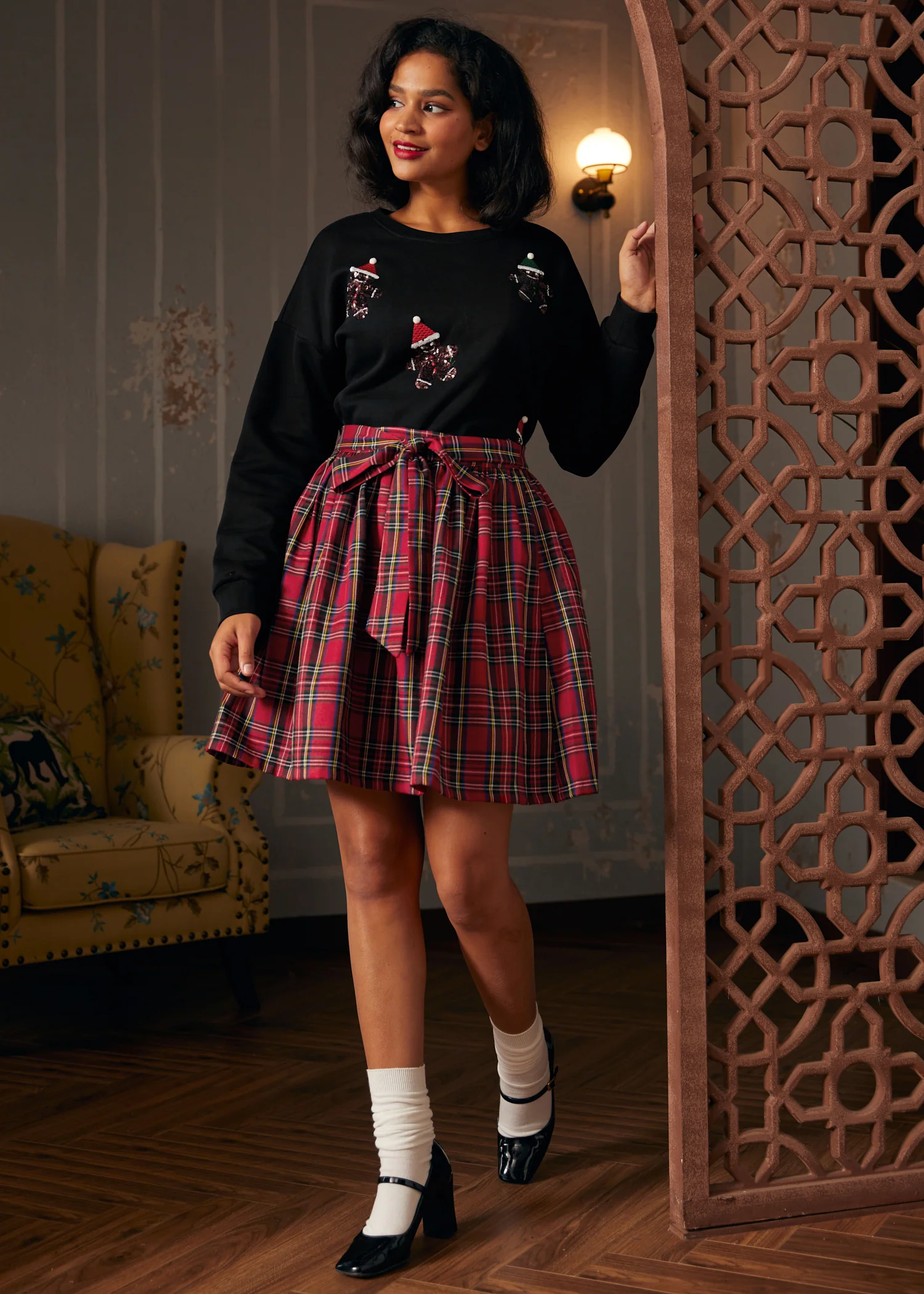 Whimsical Gingerbread Man Sweatshirt - Olabens