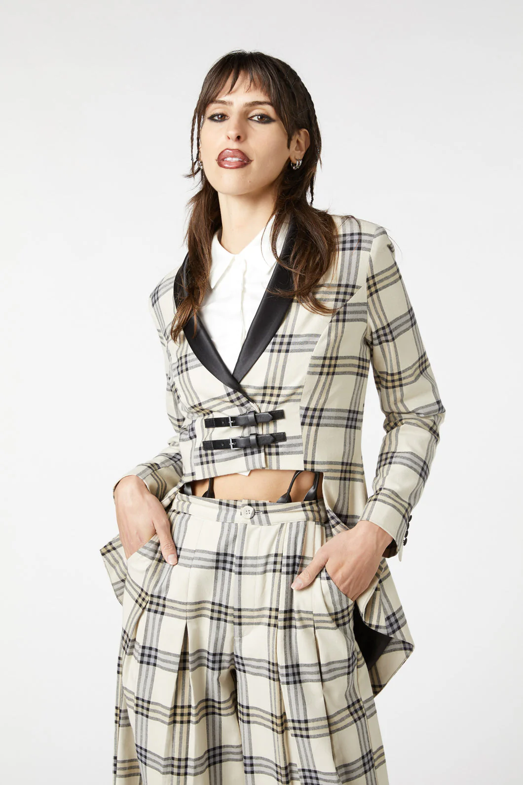 Crescent Tartan Tail Coat - Olabens