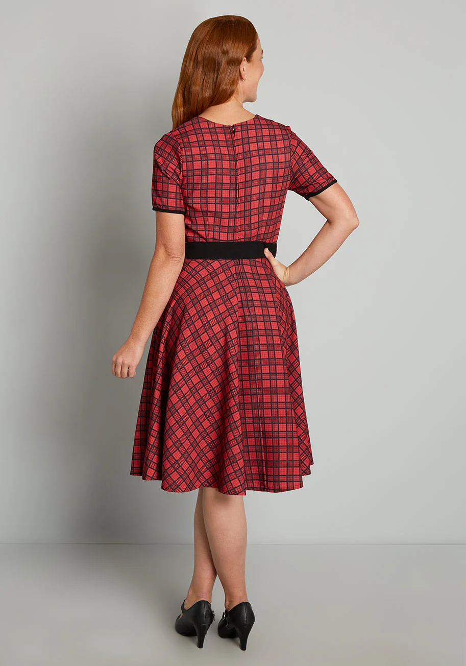 Love You Like Plaid Swing Dress - Olabens