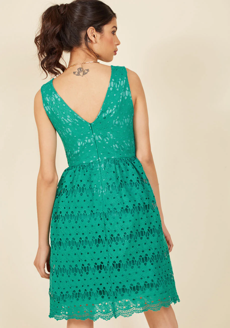 Stately Satisfaction Lace Dress in Jade - Olabens