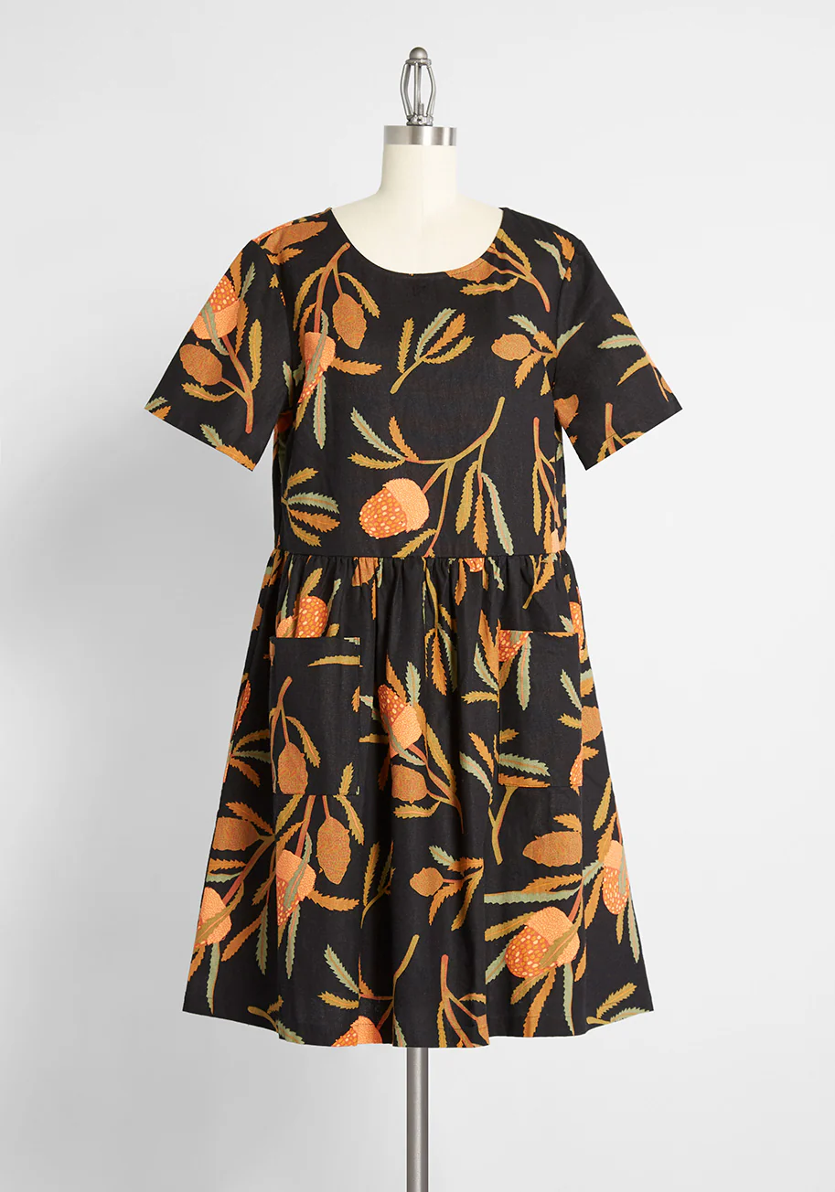 Pods of Glory Short Sleeve Dress - Olabens
