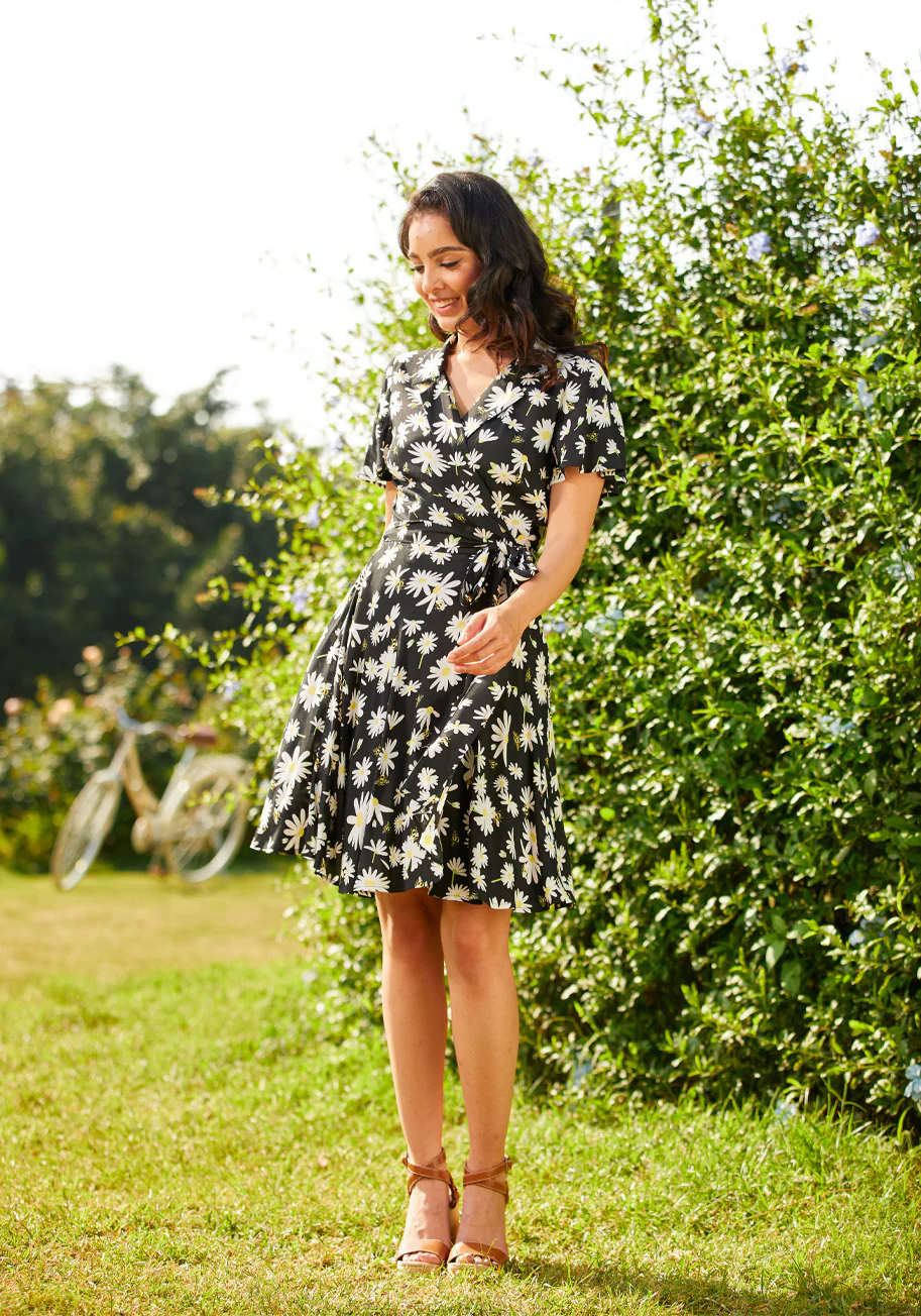 Just Wandering Camp Collar Wrap Dress - Olabens