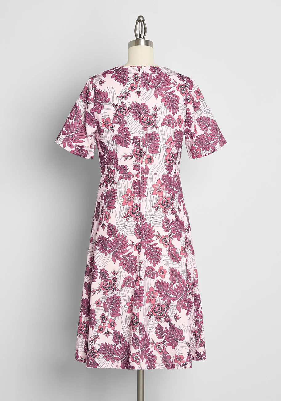 On the Topic of Tropic Midi Dress - Olabens