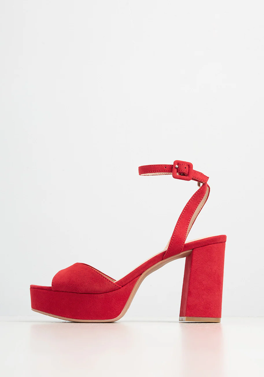 Nod to the Nineties Platform Sandal - Olabens