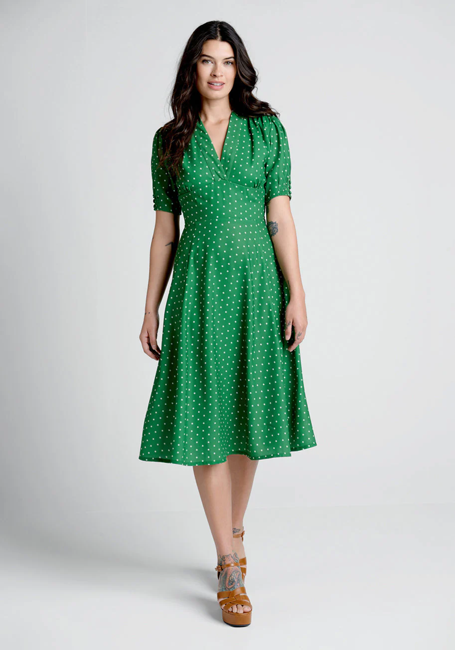 Sweet Grass Stunner Midi Dress - Olabens