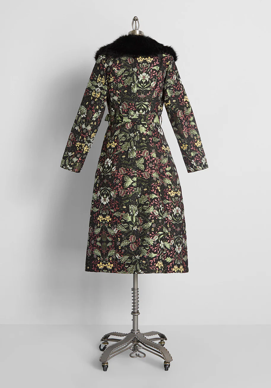 Floral Elegance Embroidered Coat - Olabens