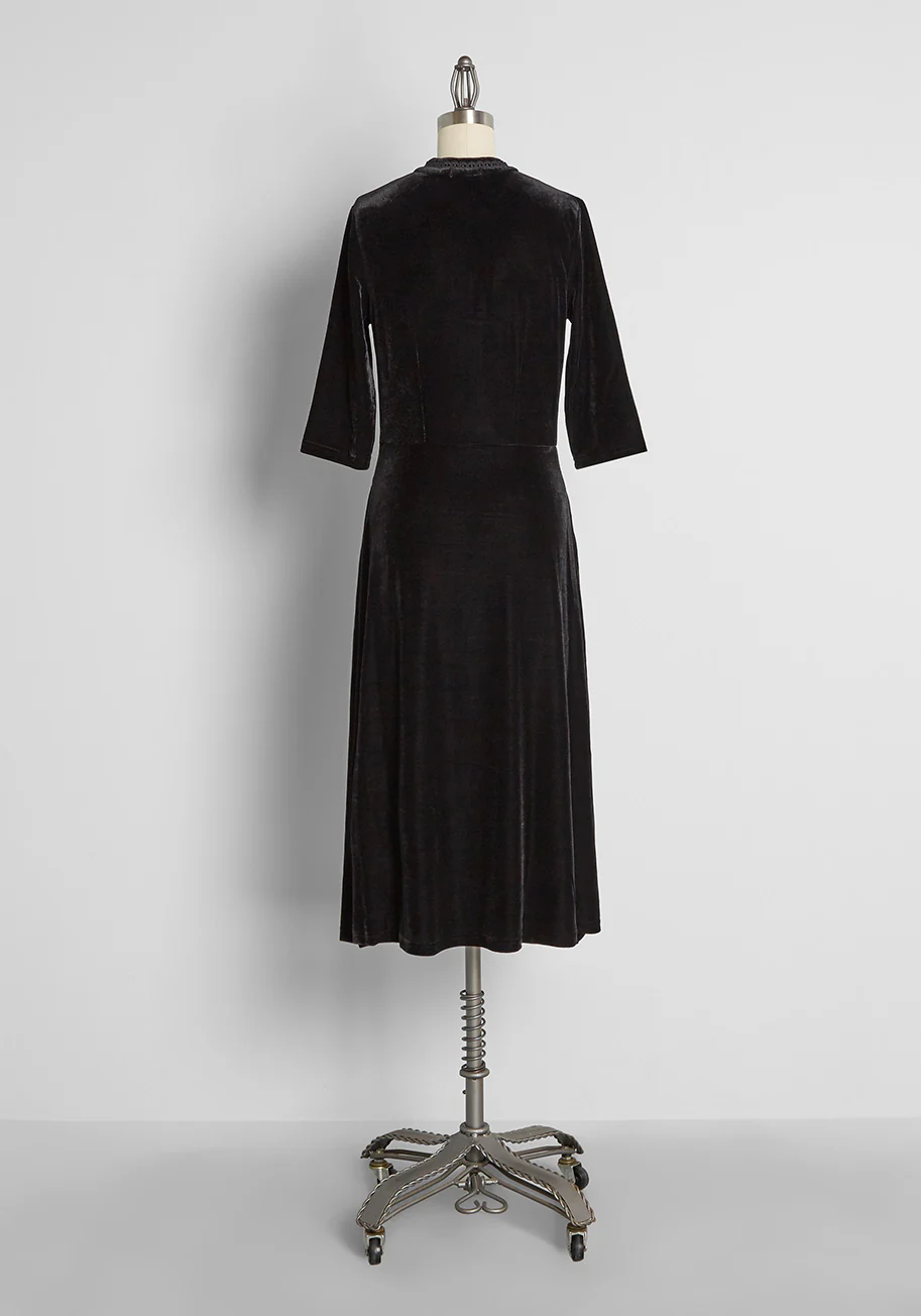 Casting Elegant Shadows Velvet Midi Dress - Olabens