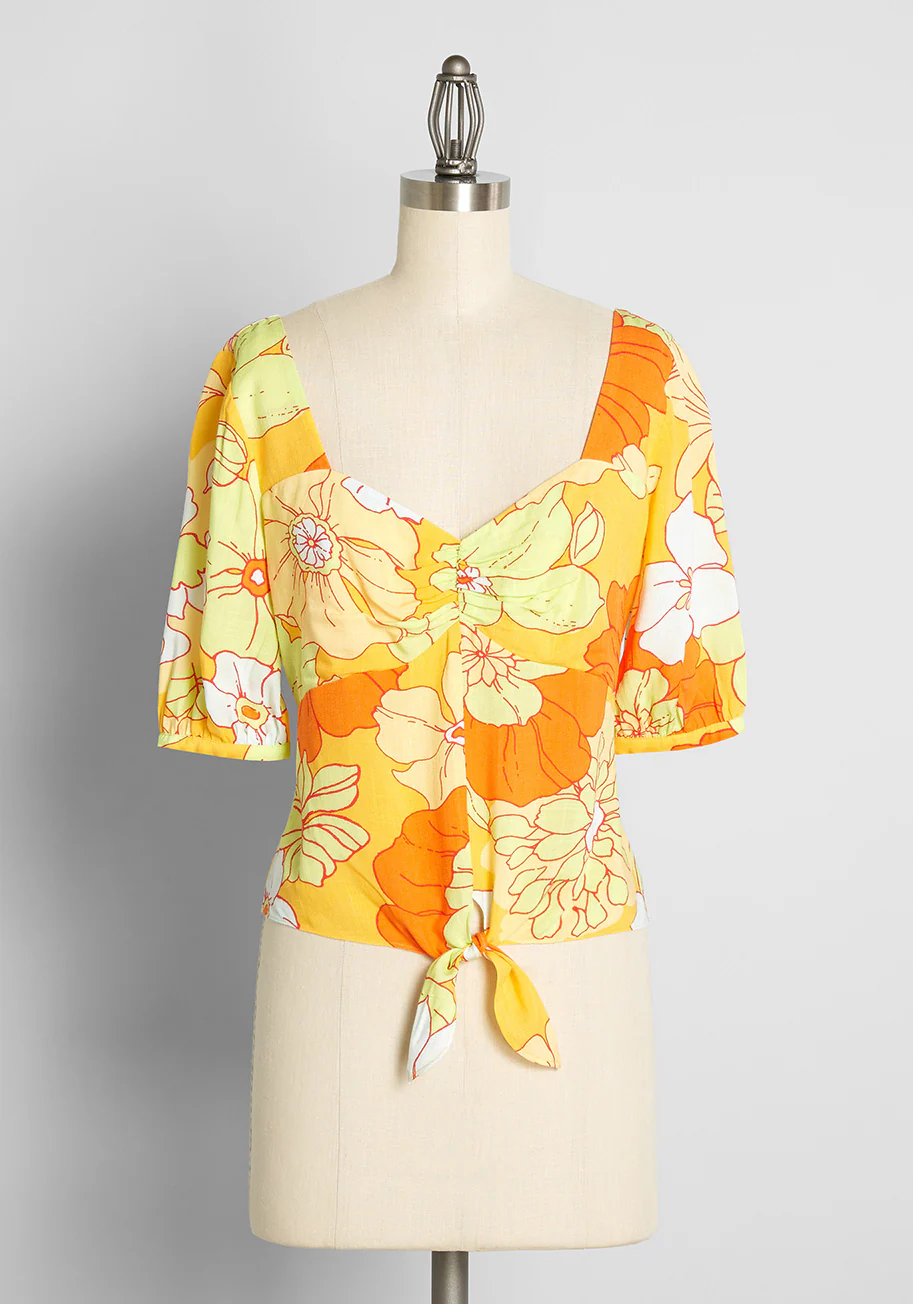 Seaside Cottage Getaway Tie-Front Top in Honolulu Floral - Olabens