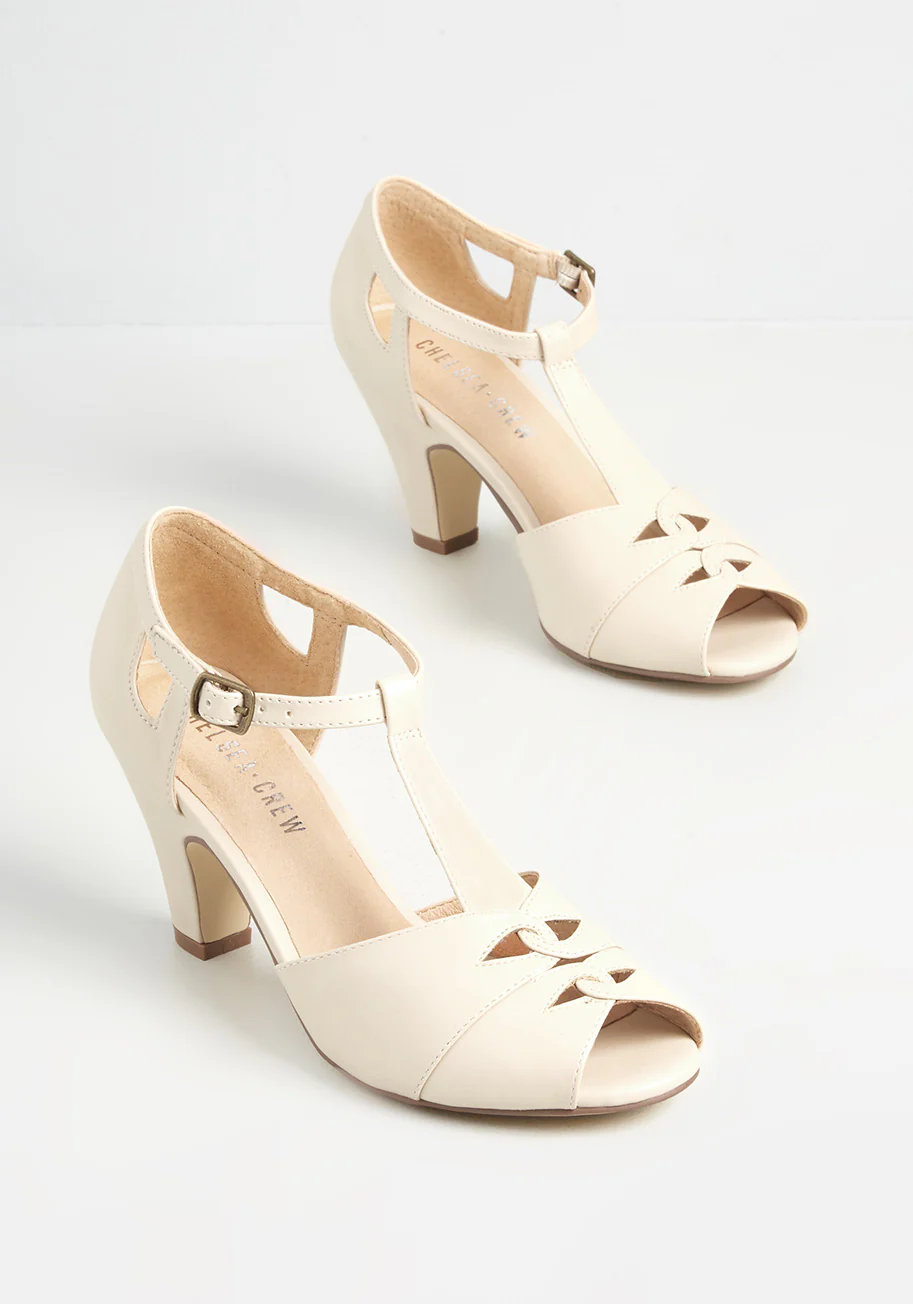 Masterfully Mingling T-Strap Heel - Olabens