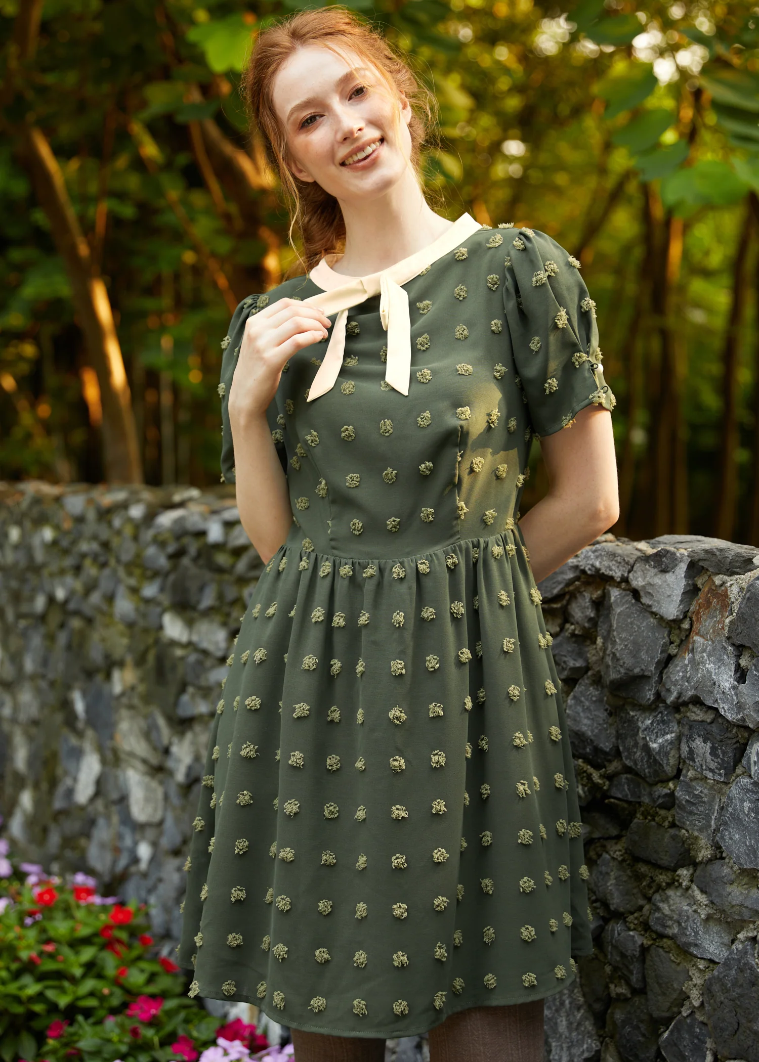 Sitting Pretty Collar Dress - Olabens