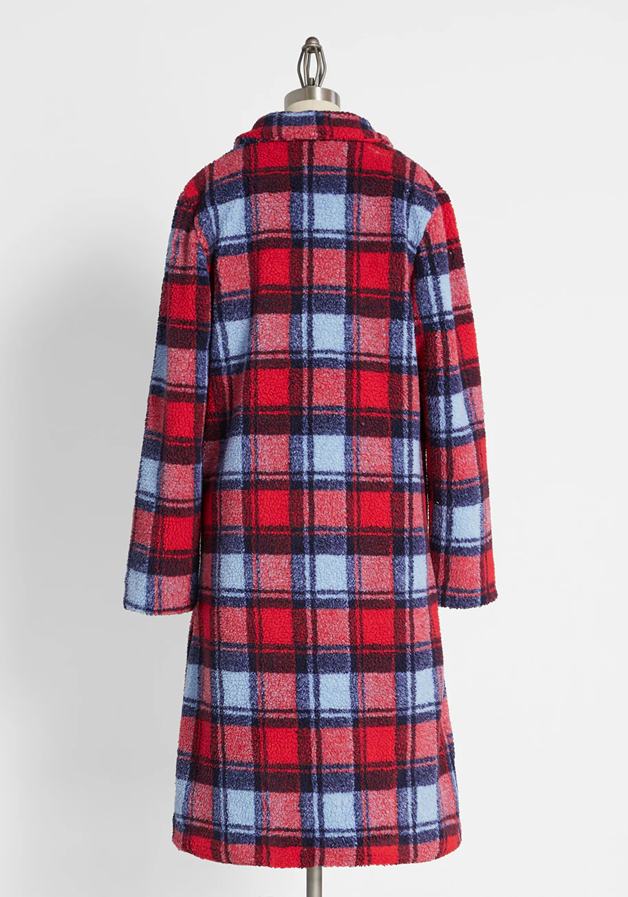 The Surprise of a Snow Covered Morning Coat - Olabens