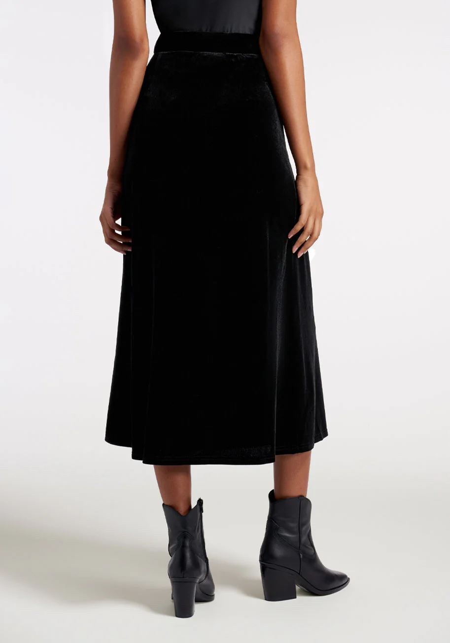 Back to Black Velvet Midi Skirt - Olabens