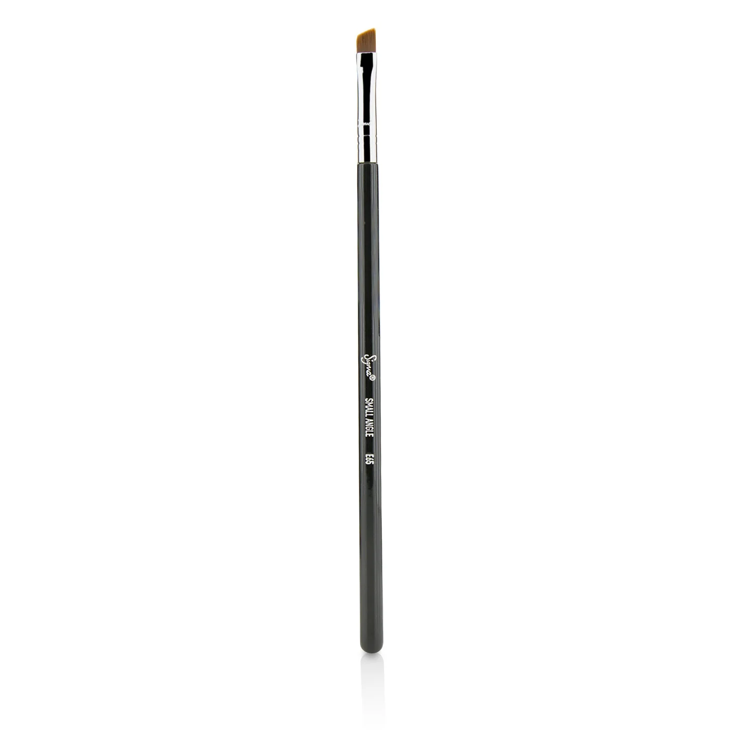 Sigma Beauty E65 Small Angle Brush - Olabens