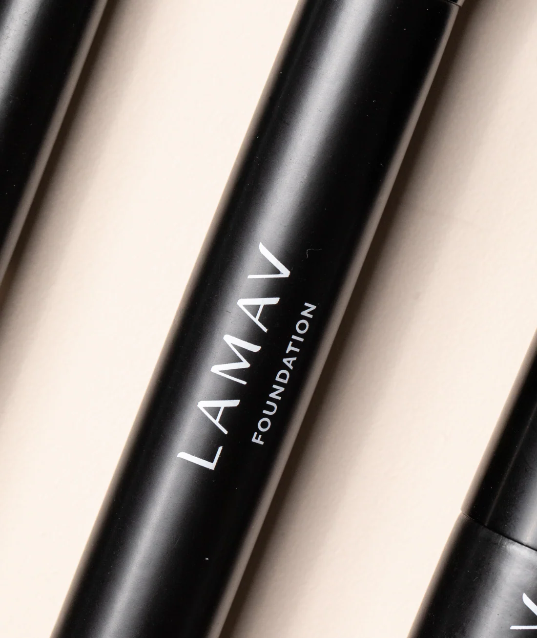 LAMAV Vegan Foundation Brush - Olabens