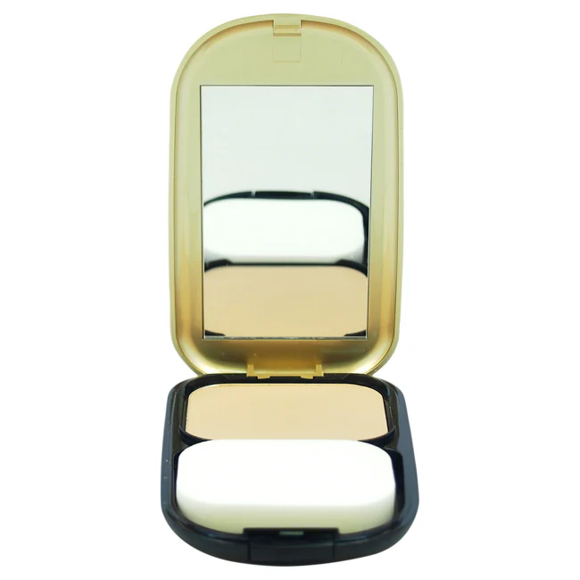 Max Factor Facefinity Compact Foundation - 03 Natura by Max Factor for Women - 0.4 oz Foundation - Olabens
