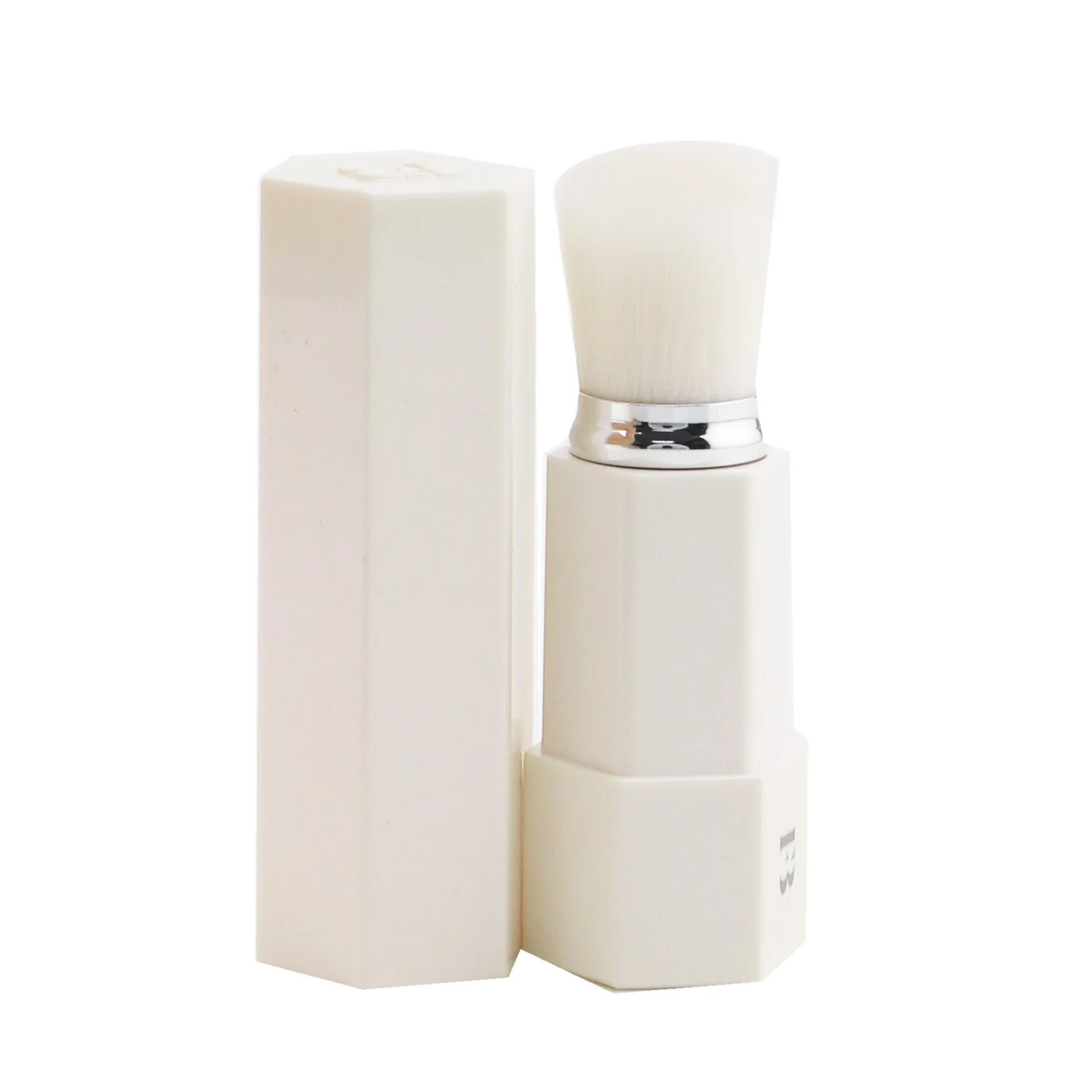 Fenty Beauty by Rihanna Portable Touch Up Brush 130 - Olabens